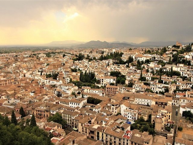 Como e onde alugar um carro em Granada