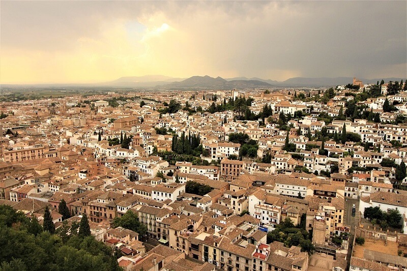 Como e onde alugar um carro em Granada