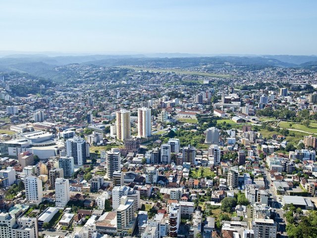 Aluguel de carro em Caxias do Sul: Dicas e como economizar muito!