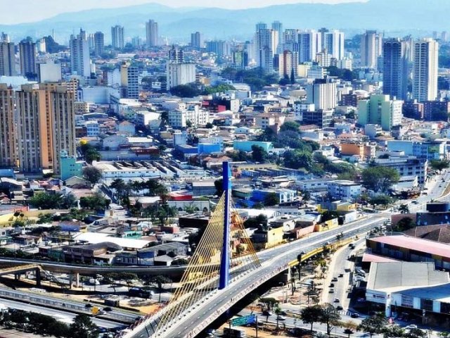 Aluguel de carro em Guarulhos: Dicas e como economizar muito!